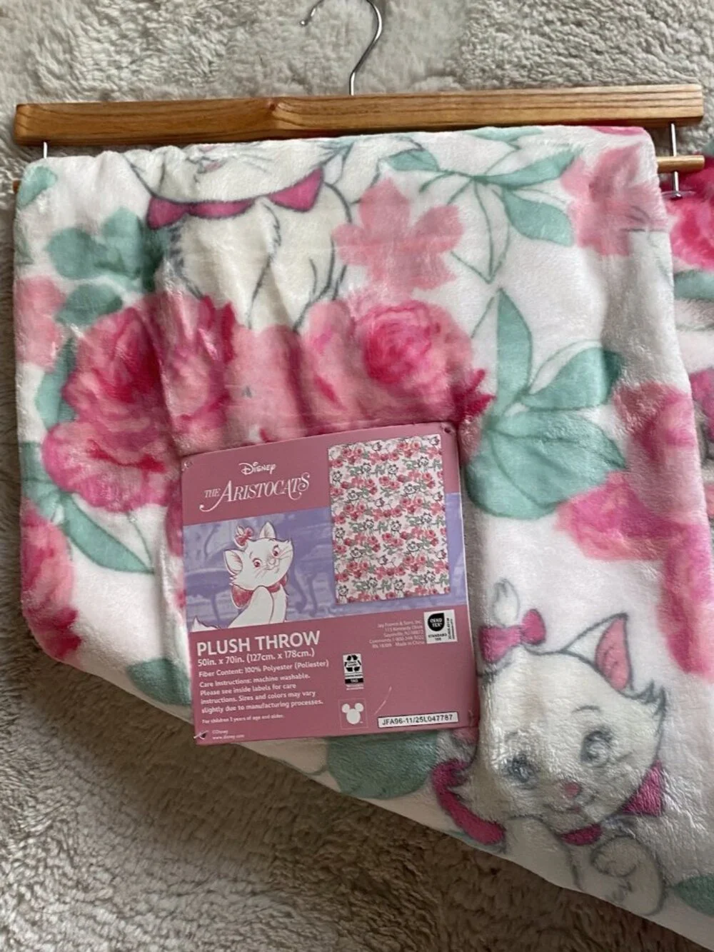 Disney Aristocats Marie Kitten Pink Roses Soft Throw Blanket‎ 50” X 70” NEW